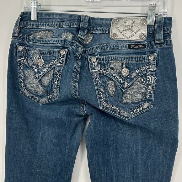 VTG y2k Womens Low Rise Bedazzled Miss Me Blue Denim Signature Bootcut Jeans~ 28 - Picture 6 of 8